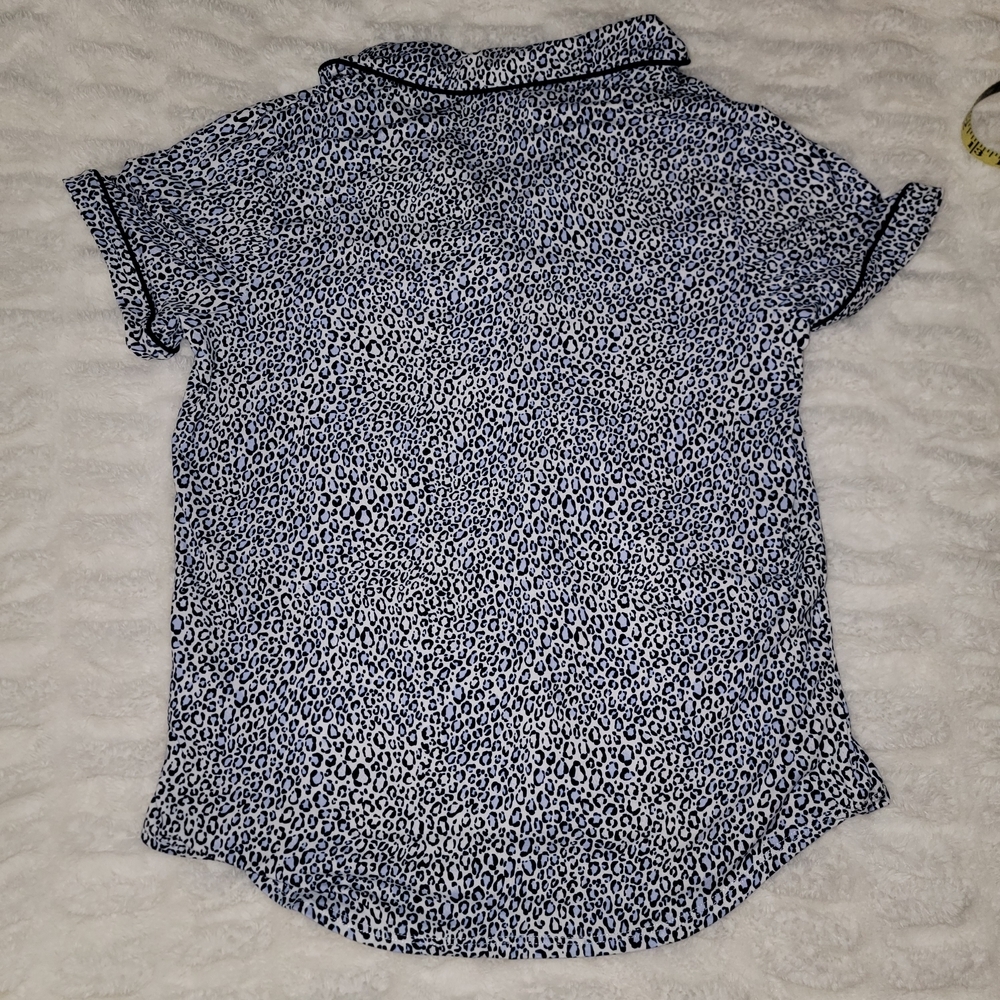 Joyspun Blue Leopard Cropped Pajama Set - Picture 3 of 9